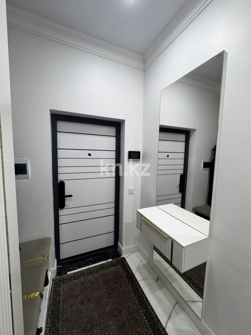 Продажа 3-комнатной квартиры, 111 м², ул. Утеген батыра, дом  11В в Алматы - фото 31