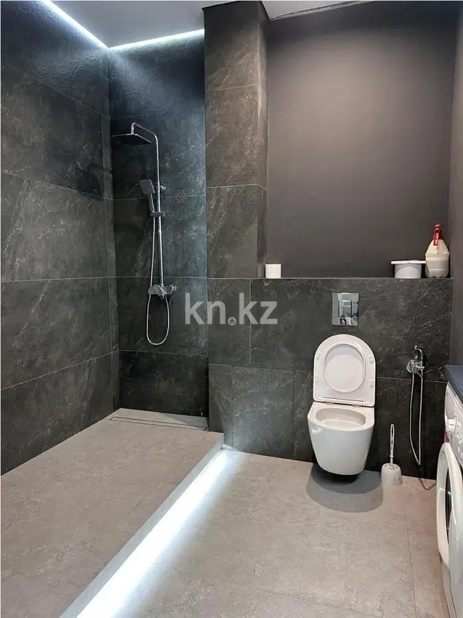 Продажа 2-комнатной квартиры, 47 м², пр. Райымбека, дом  348/1 в Алматы - фото 2