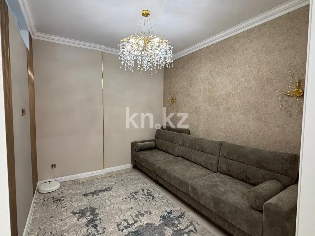 Продажа 5-комнатной квартиры, 90 м², ул. Толе би, дом  16 в Астане - фото 2