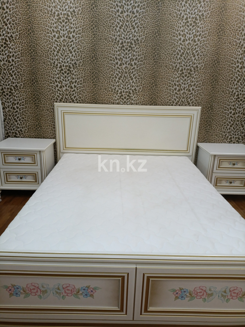 Аренда 3-комнатной квартиры, 138 м² в Алматы - фото 10