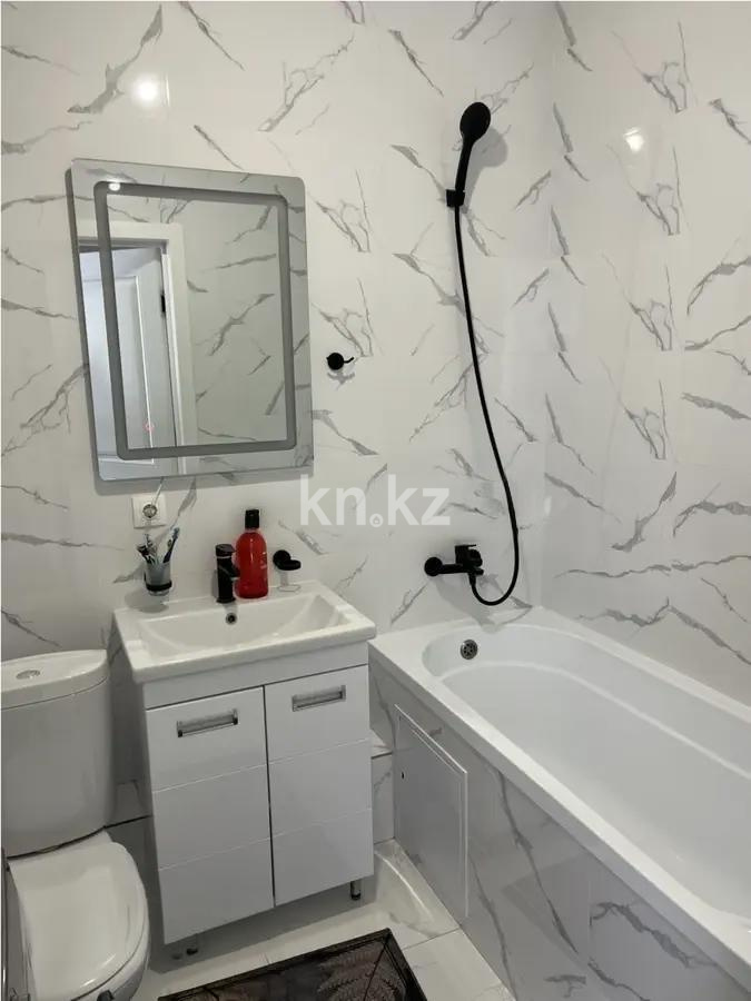 Продажа 1-комнатной квартиры, 38 м², ул. Казыбек би, дом  5а в Астане - фото 4