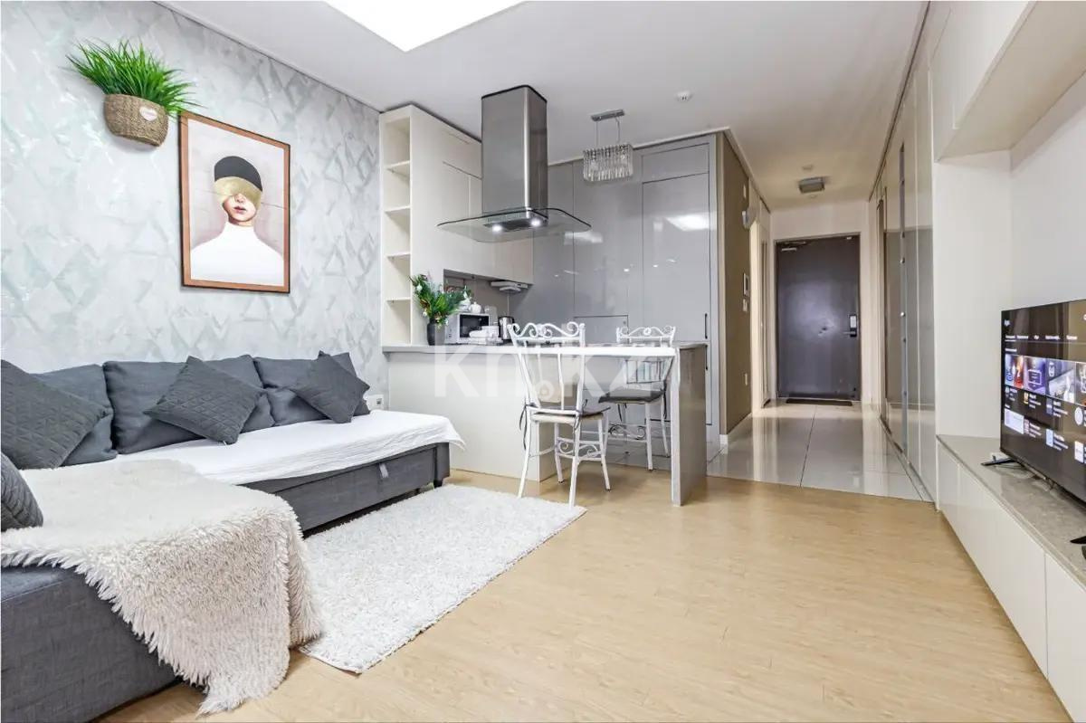 Продажа 1-комнатной квартиры, 42 м², пр. Кошкарбаева, дом  10/1 в Астане