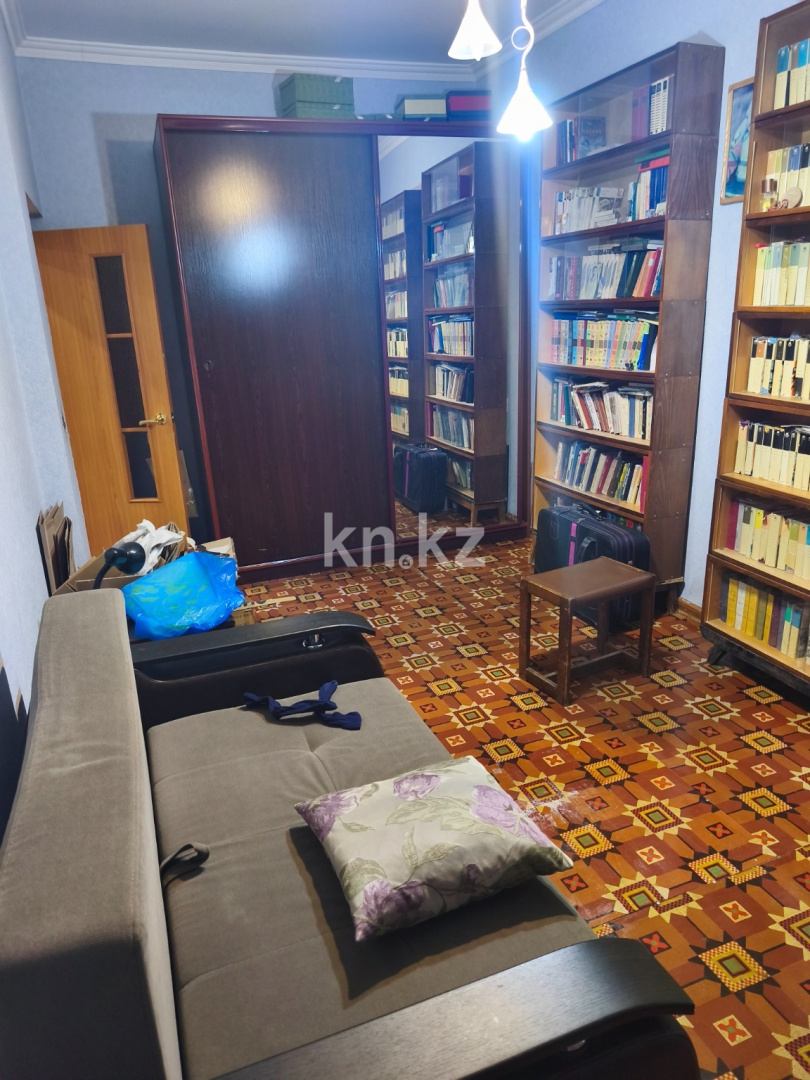 Продажа 3-комнатной квартиры, 76 м² в Караганде - фото 9