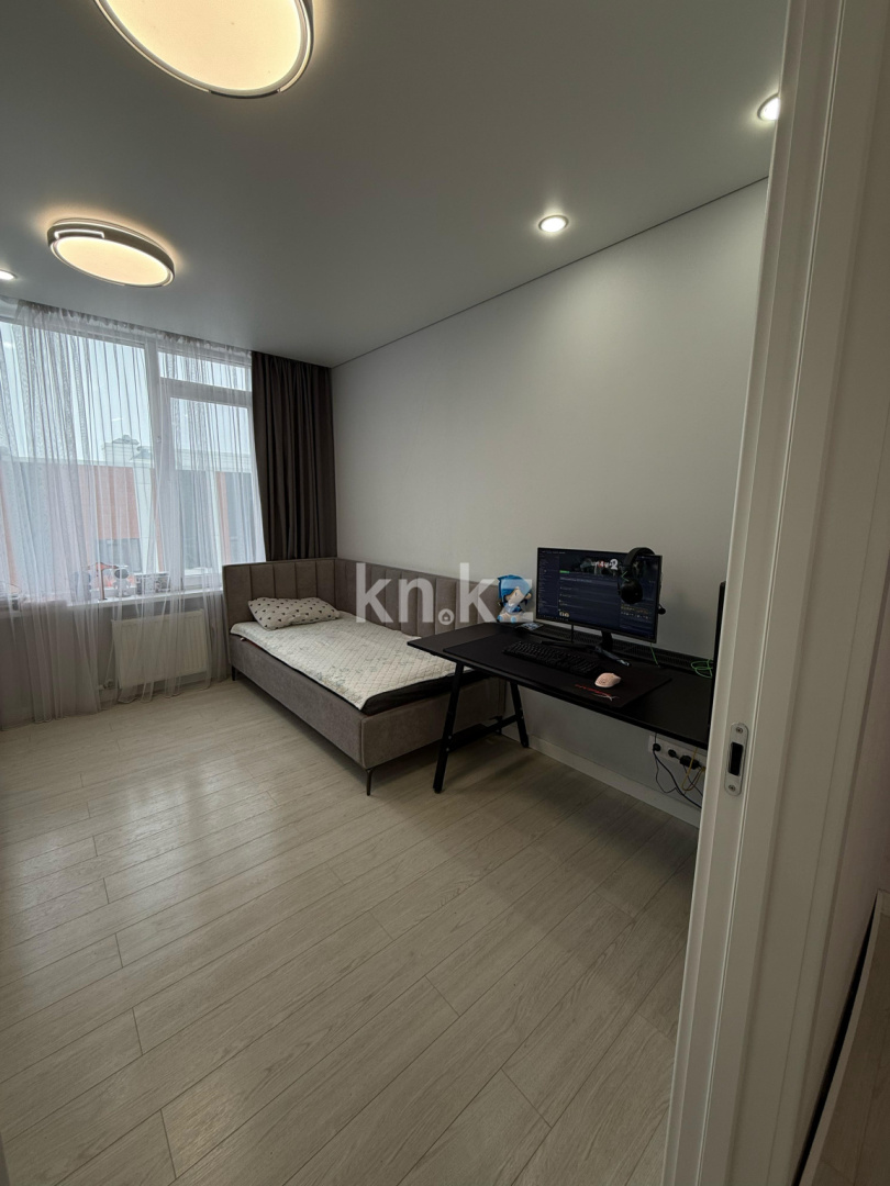 Продажа 3-комнатной квартиры, 95 м², пр. Туран, дом  55 - ул. Орынбор в Астане - фото 21