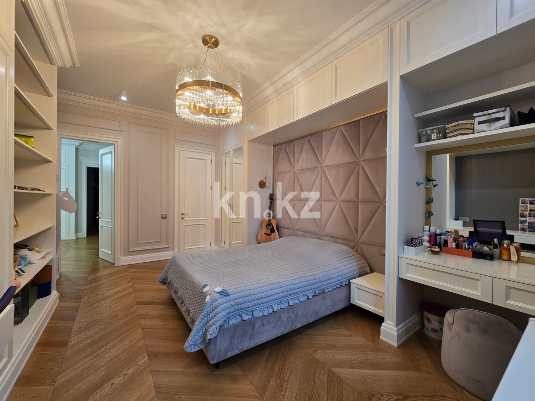 Продажа 3-комнатной квартиры, 191 м² в Алматы - фото 27