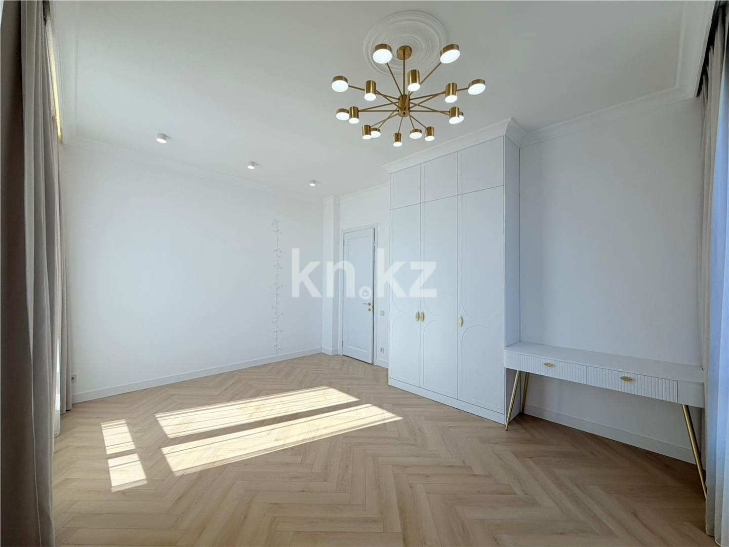 Продажа 4-комнатной квартиры, 98 м² в Астане - фото 5