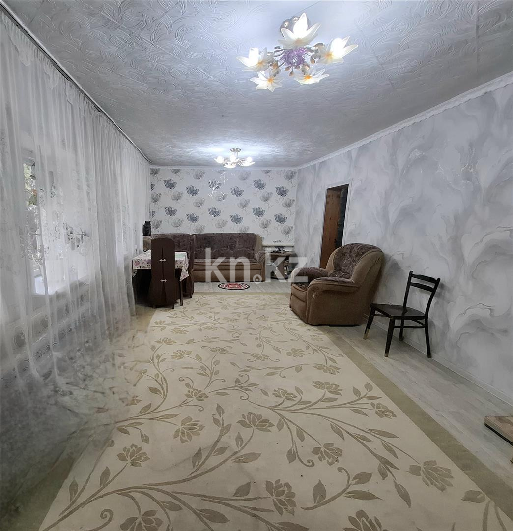 Продажа 3-комнатного дома, 100 м², ул. Тулебаева в Темиртау