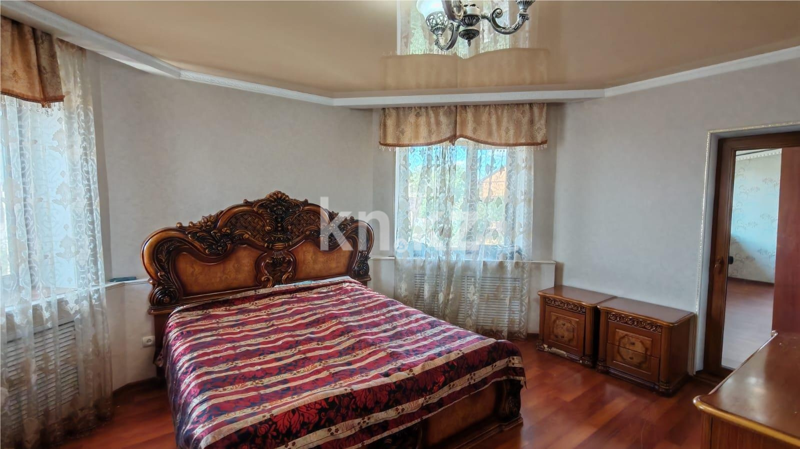 Продажа 7-комнатного дома, 394 м² в Караганде - фото 19