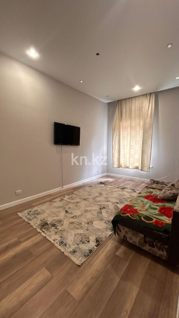 Аренда 1-комнатной квартиры, 34 м² в Астане