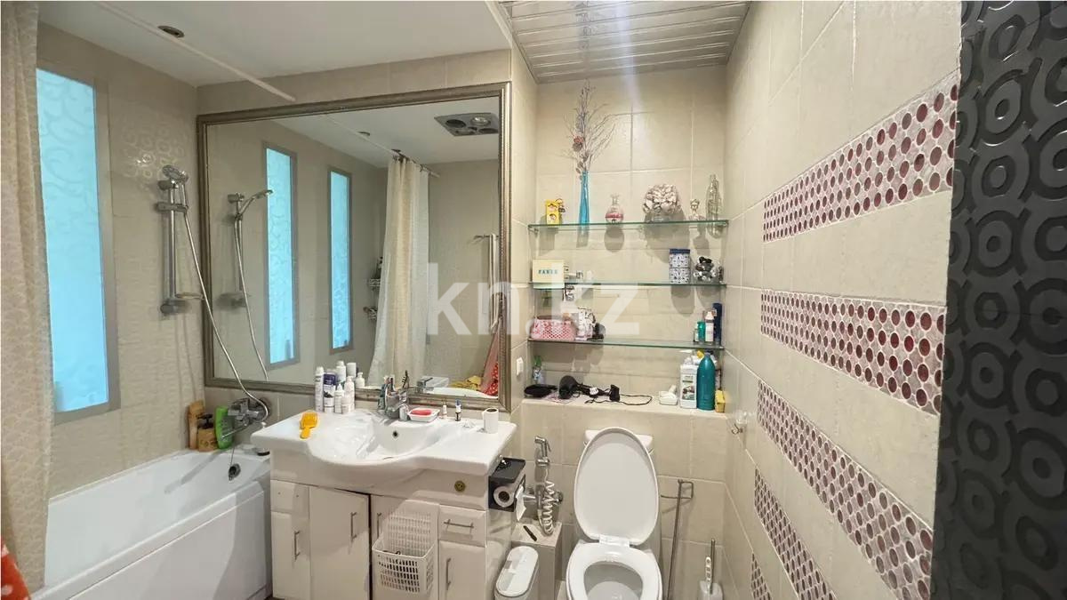 Продажа 5-комнатной квартиры, 221 м², ул. Достык, дом  5 в Астане - фото 9