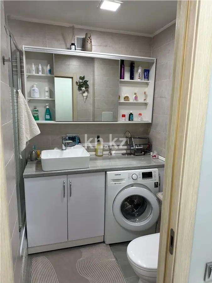 Продажа 3-комнатной квартиры, 57 м², мкр-н 2, дом  13 в Алматы - фото 4