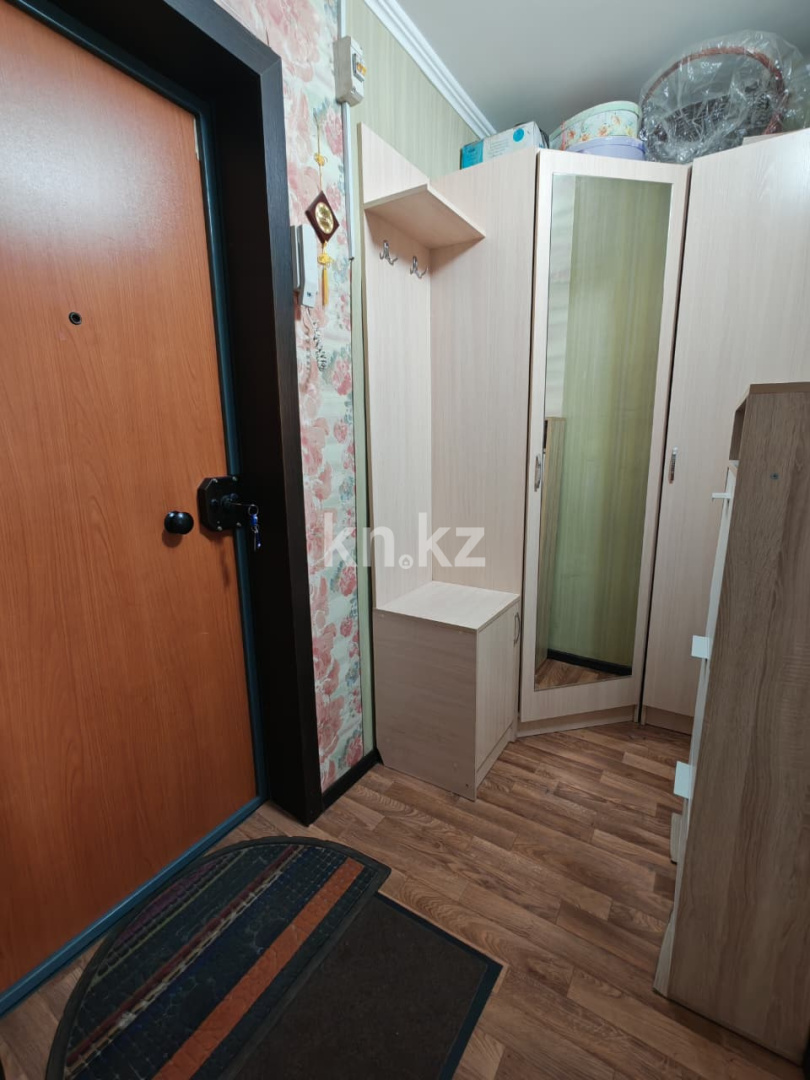 Продажа 1-комнатной квартиры, 30 м², пр. Абая, дом  72 в Шахтинске - фото 7