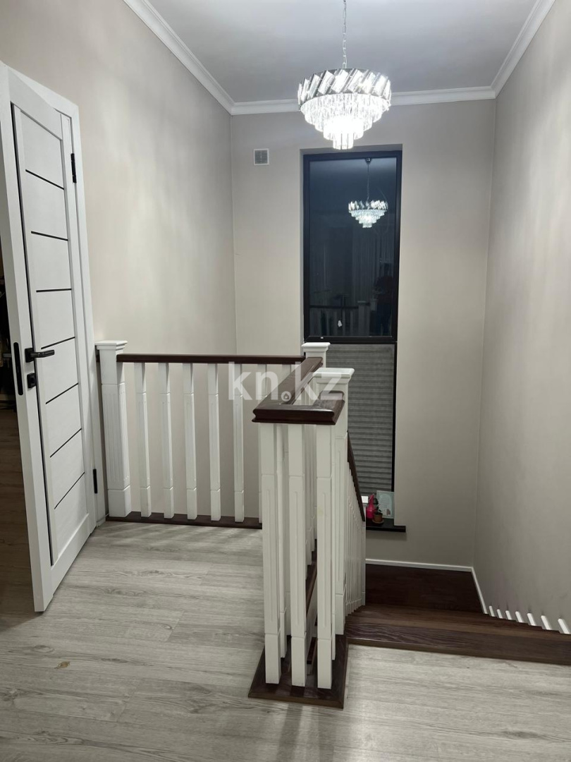 Продажа 8-комнатного дома, 270 м², мкр-н Мадениет, дом  82 - ул. Саина в Алматы - фото 9