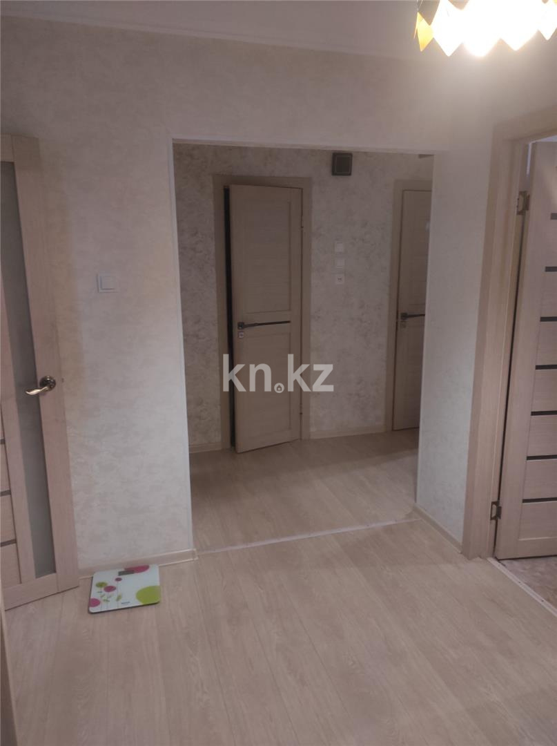 Продажа 3-комнатной квартиры, 70 м², ул. Абая в Темиртау - фото 9