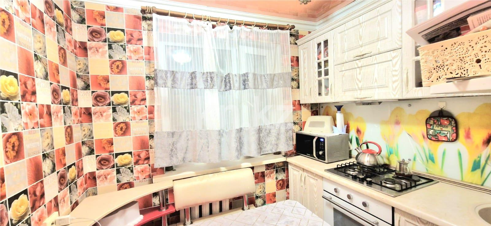 Продажа 3-комнатной квартиры, 62 м², 15-й мкр. в Караганде - фото 11