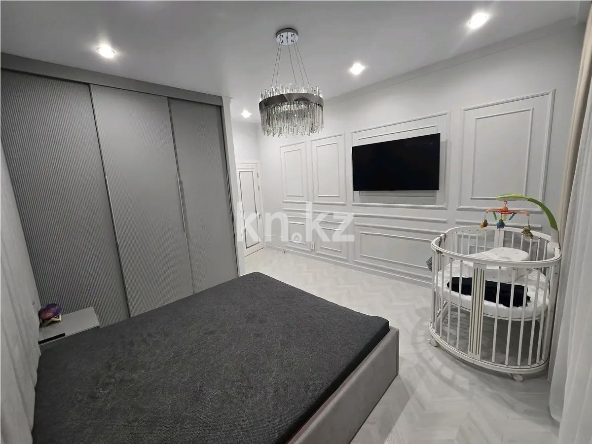 Продажа 3-комнатной квартиры, 78 м², ул. Ермекова, дом  102/1 в Караганде