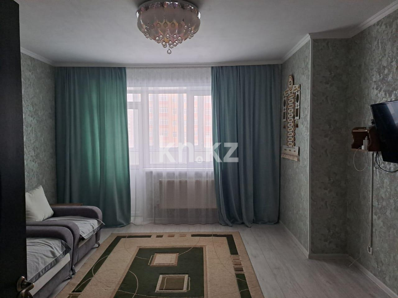Продажа 2-комнатной квартиры, 60 м², пр. Шахтеров, дом  70 в Караганде - фото 4