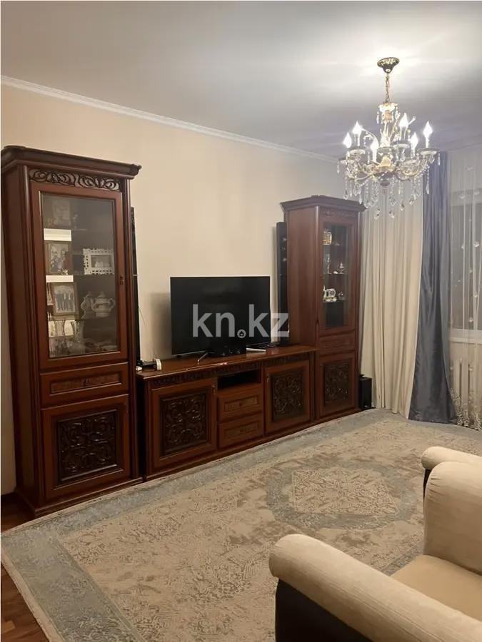 Продажа 3-комнатной квартиры, 66 м², мкр-н Аксай-3, дом  21 в Алматы