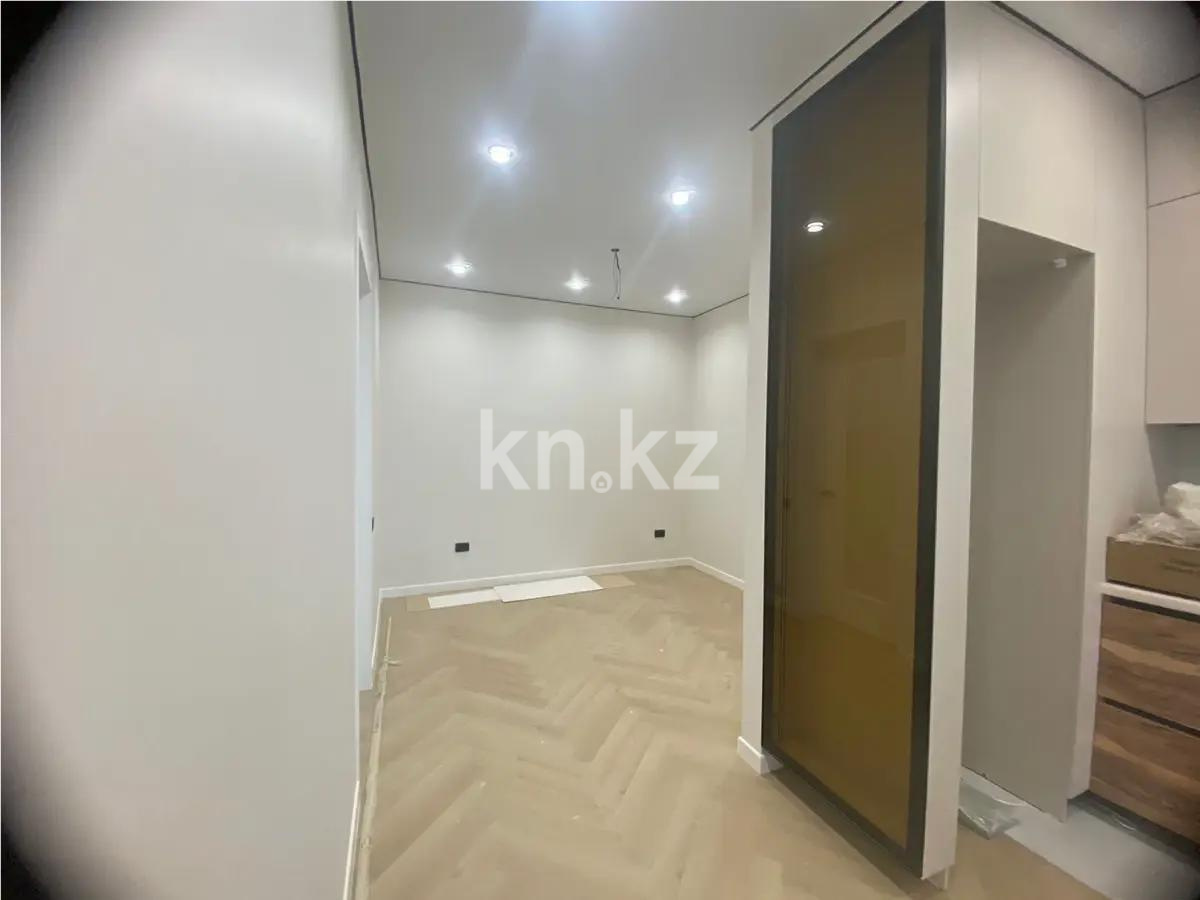 Продажа 3-комнатной квартиры, 60 м², ул. Халиуллина, дом  140/5 в Алматы - фото 3