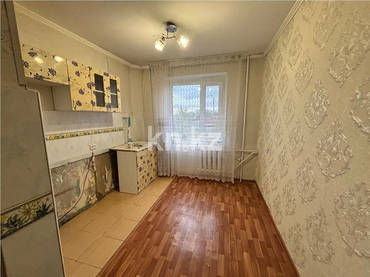 Продажа 2-комнатной квартиры, 54 м², мкр-н 19, дом  75 в Караганде - фото 3