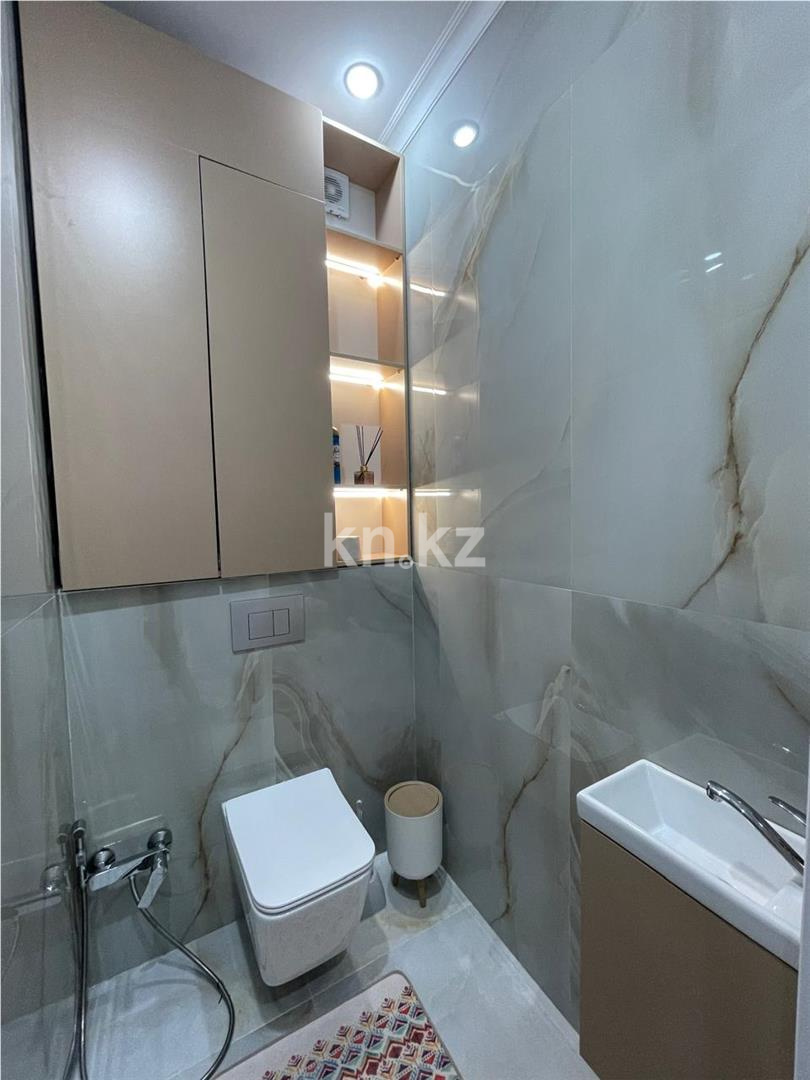 Продажа 3-комнатной квартиры, 90 м² в Караганде - фото 18