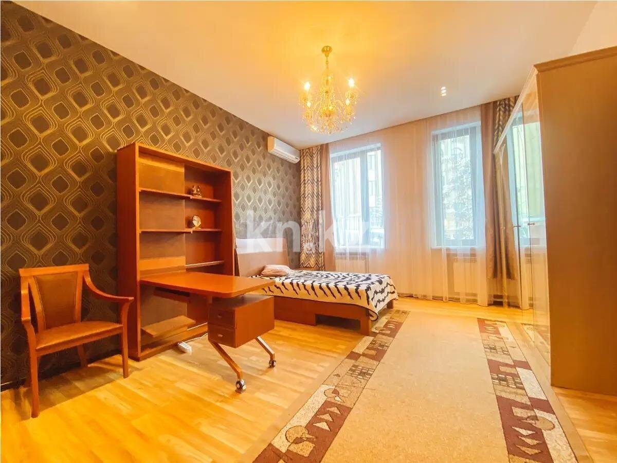 Продажа 4-комнатной квартиры, 200 м² в Алматы - фото 5