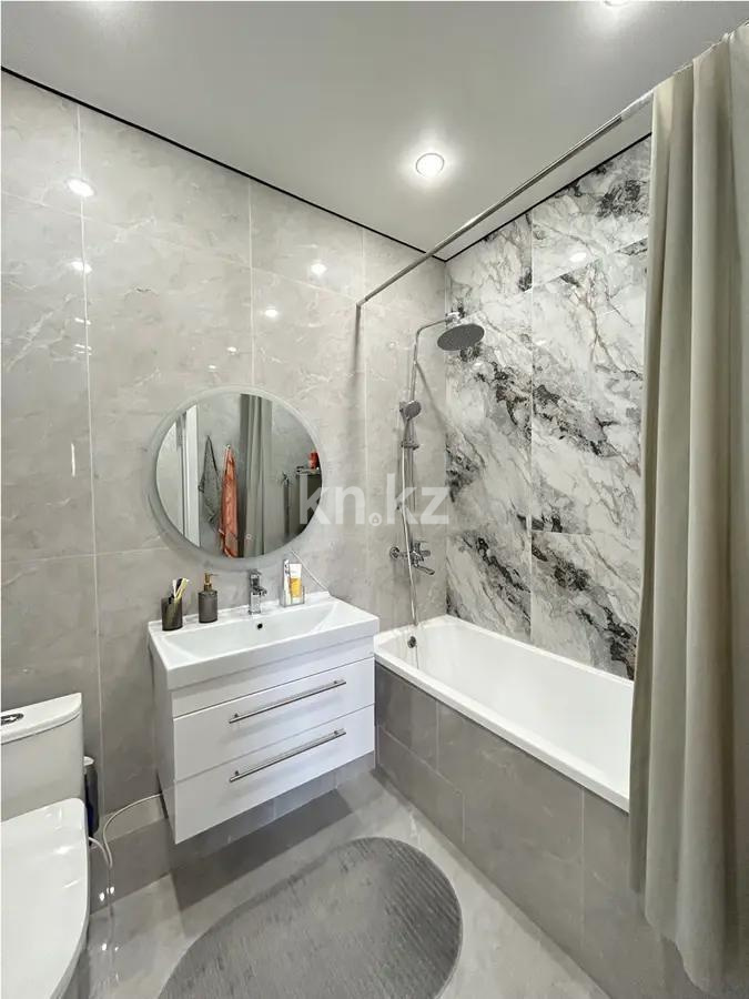 Продажа 2-комнатной квартиры, 70.6 м² в Астане - фото 4