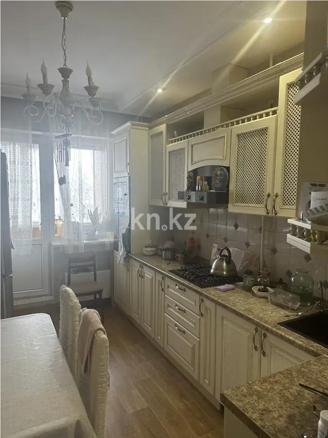 Продажа 3-комнатной квартиры, 64 м², ул. Тлендиева, дом  48 в Алматы - фото 2