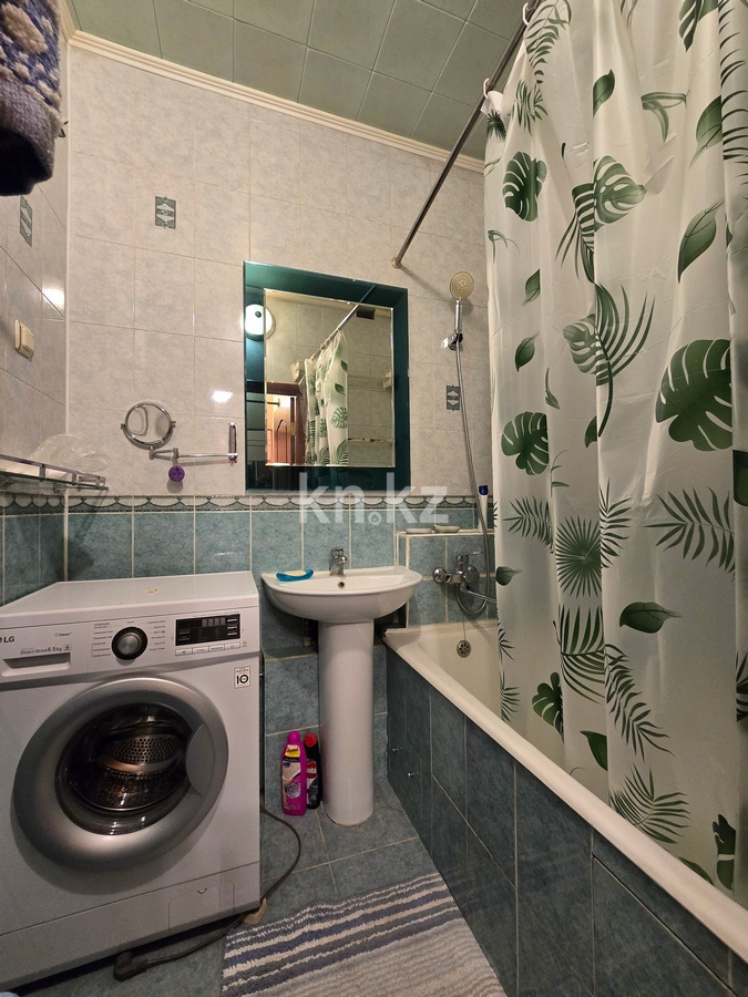 Продажа 2-комнатной квартиры, 52 м², ул. Торайгырова, дом  11А в Алматы - фото 21