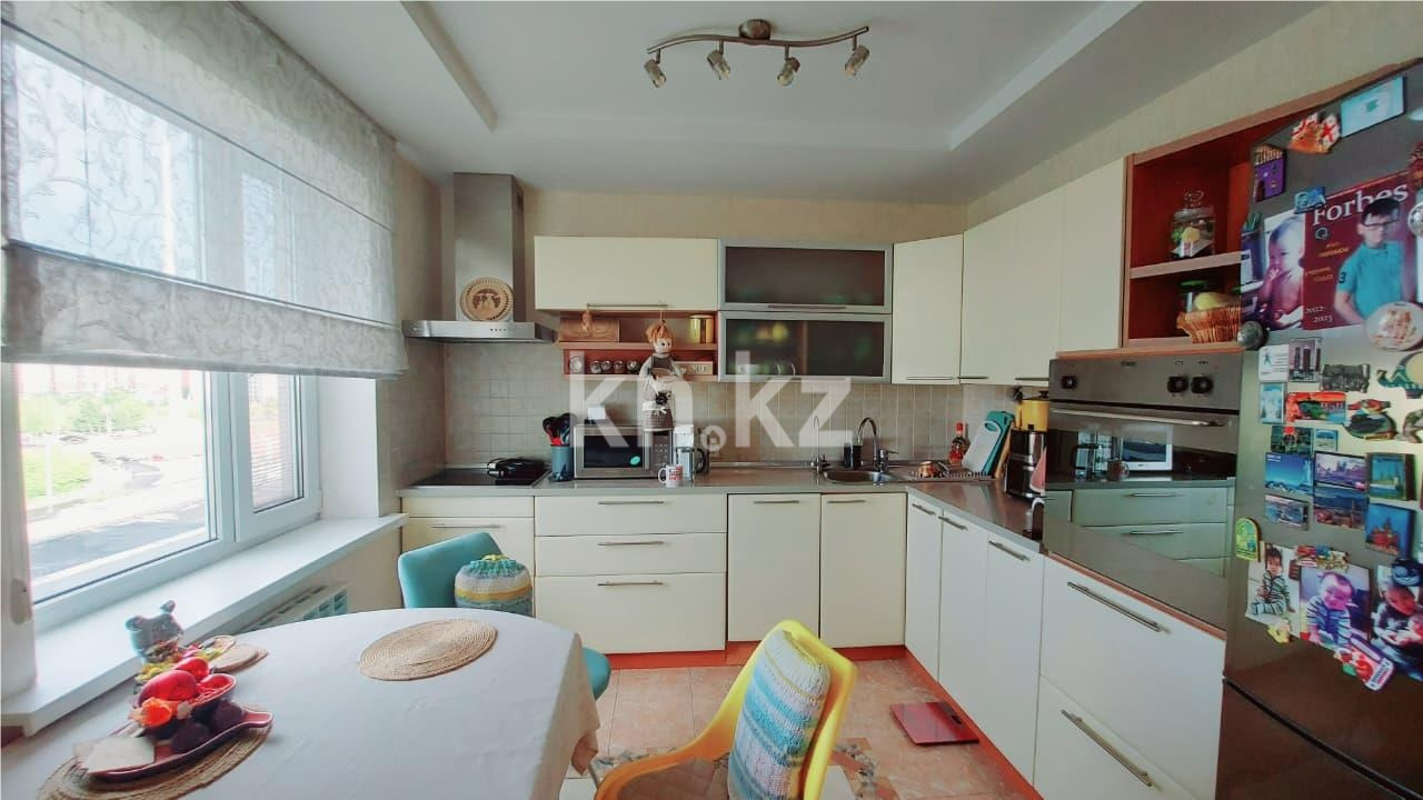 Продажа 4-комнатной квартиры, 76 м² в Караганде - фото 3