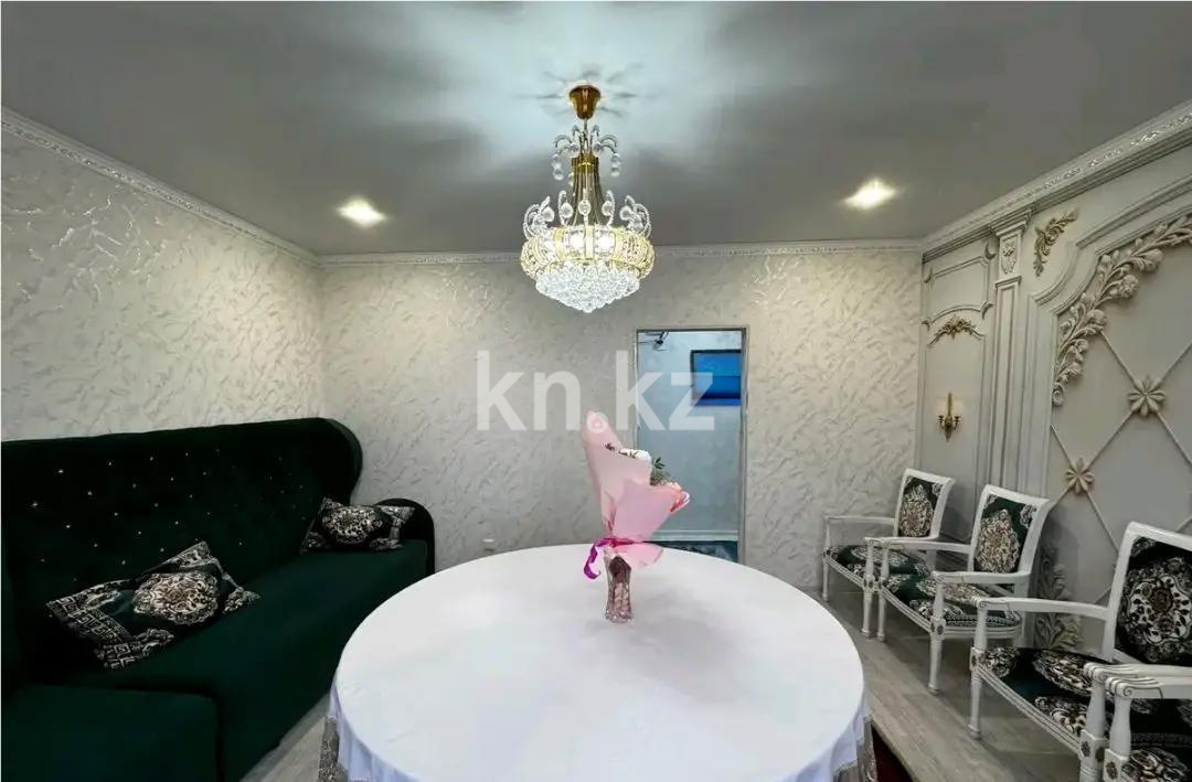 Продажа 4-комнатной квартиры, 103 м², ул. Муканова, дом  86 в Караганде - фото 2