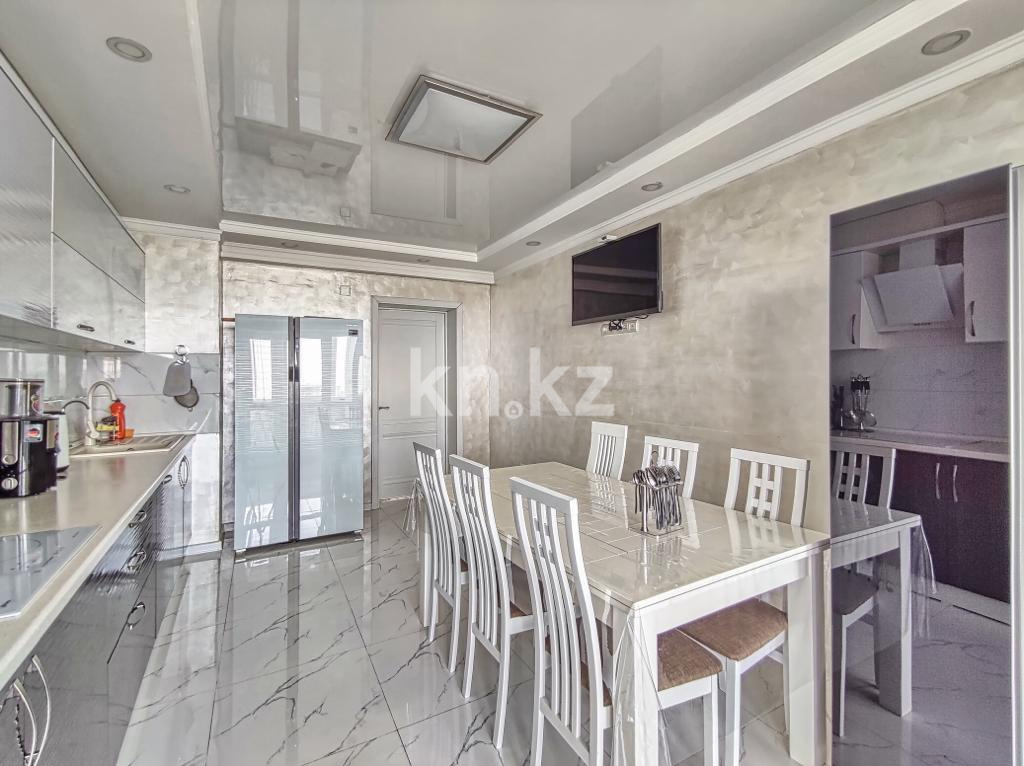 Продажа 4-комнатной квартиры, 210 м², ул. Жарокова, дом  230 - ул. Байкадамова в Алматы - фото 12