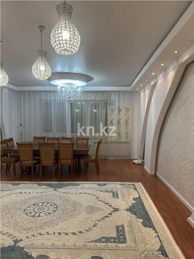 Продажа 4-комнатной квартиры, 175 м², ул. Кургальжинское шоссе, дом  4/2 в Астане - фото 2