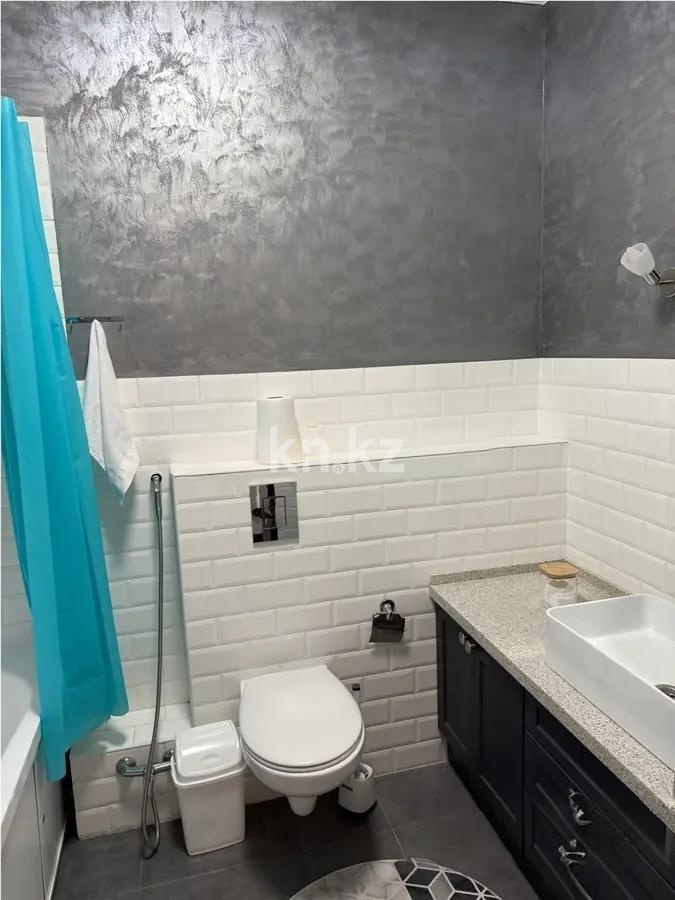 Продажа 3-комнатной квартиры, 71.5 м², ул. Сатпаева, дом  133/1 в Алматы - фото 6