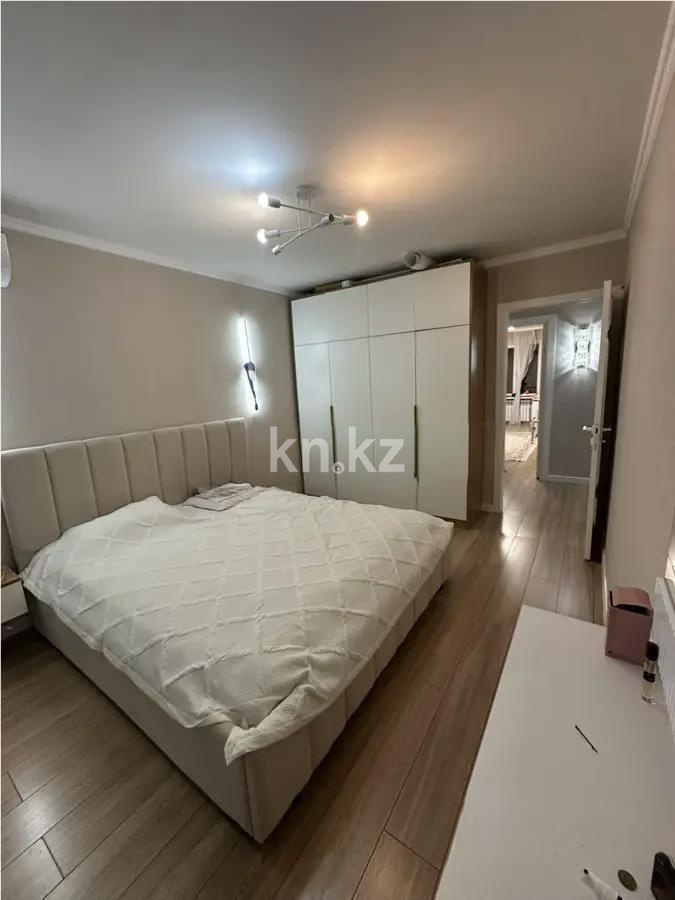 Продажа 3-комнатной квартиры, 60 м², ул. Манаса, дом  31 в Алматы