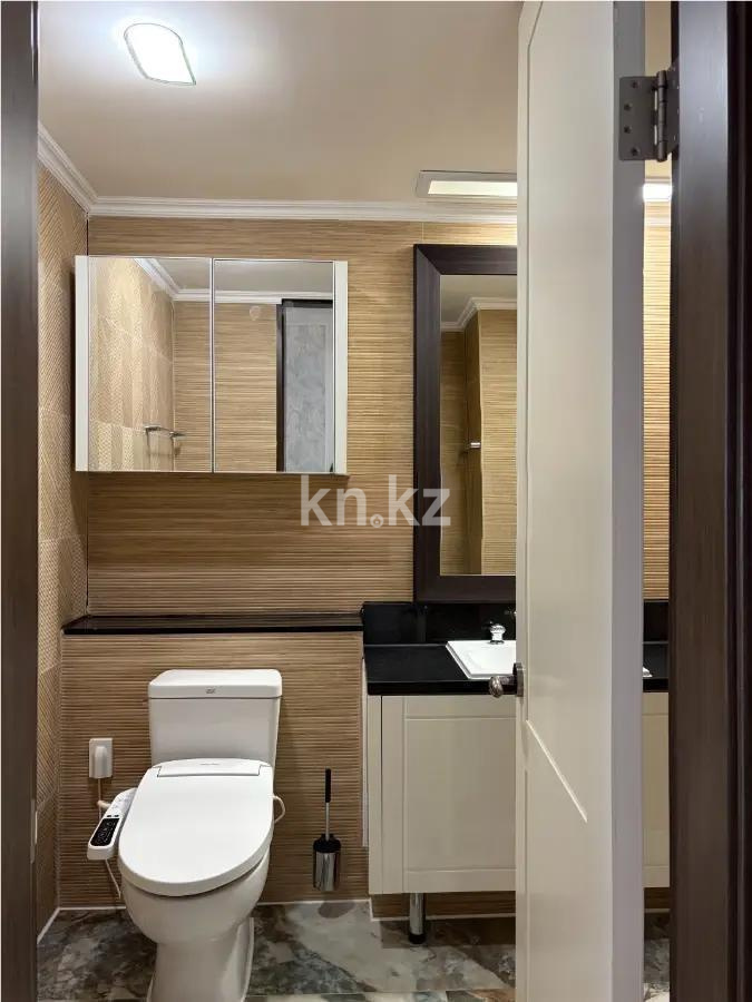 Продажа 4-комнатной квартиры, 136 м², пр. Кошкарбаева, дом  10 в Астане - фото 5