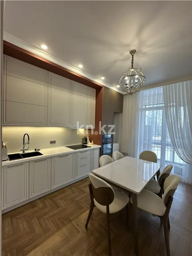 Продажа 4-комнатной квартиры, 108 м², ул. Сыганак, дом  28 в Астане - фото 6