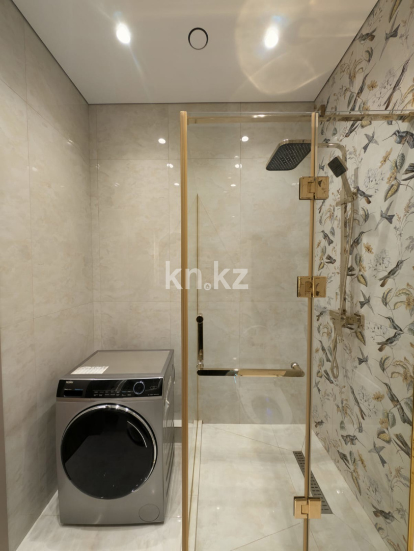 Продажа 2-комнатной квартиры, 80.3 м² в Уральске - фото 18