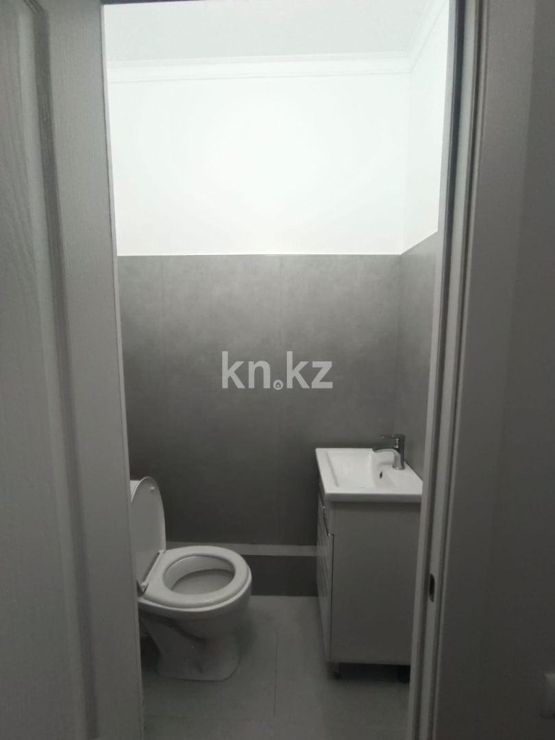 Аренда 2-комнатной квартиры, 65 м², пр. Момышулы, дом  4 в Астане - фото 14