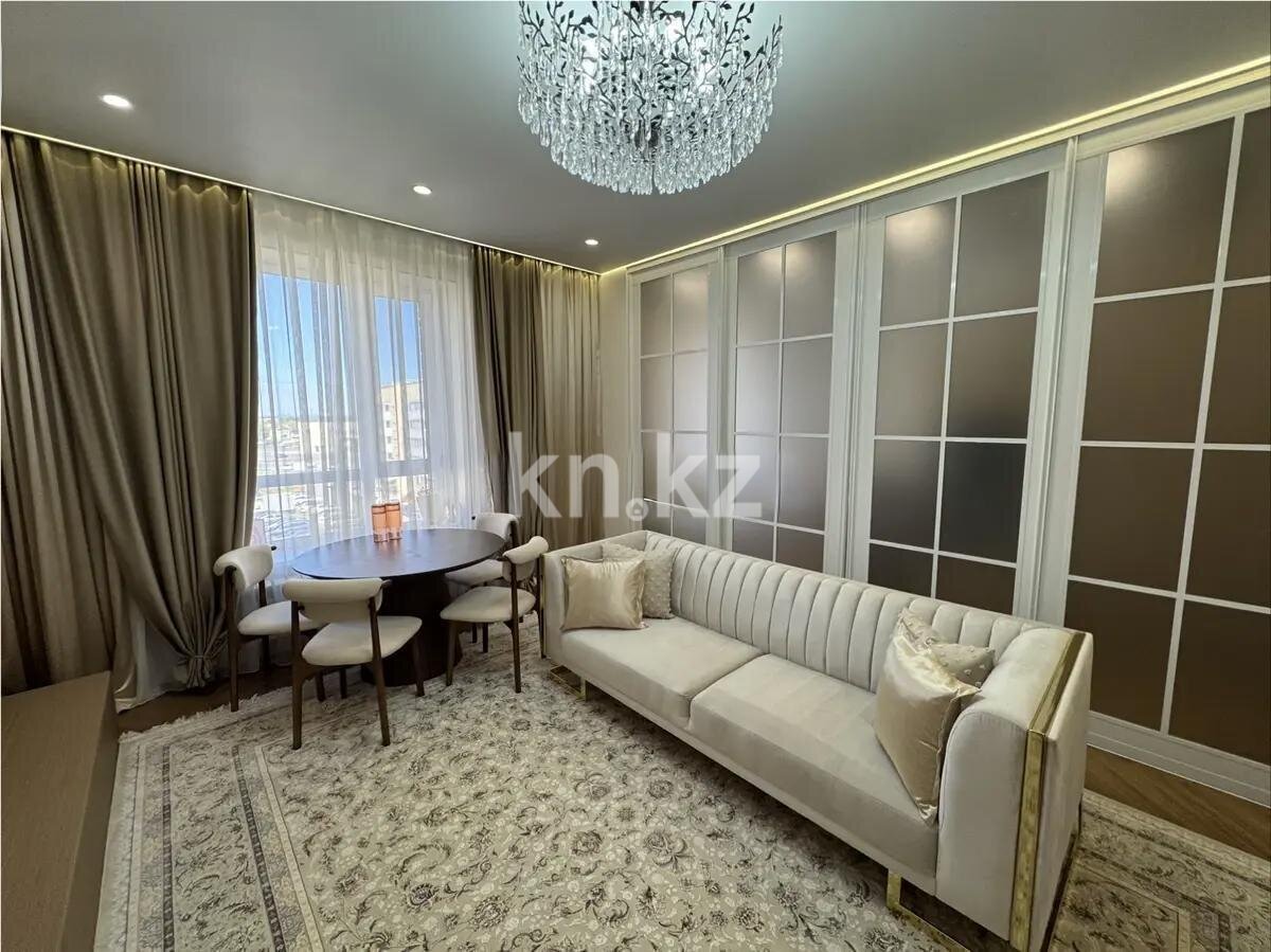 Продажа 4-комнатной квартиры, 102 м² в Астане
