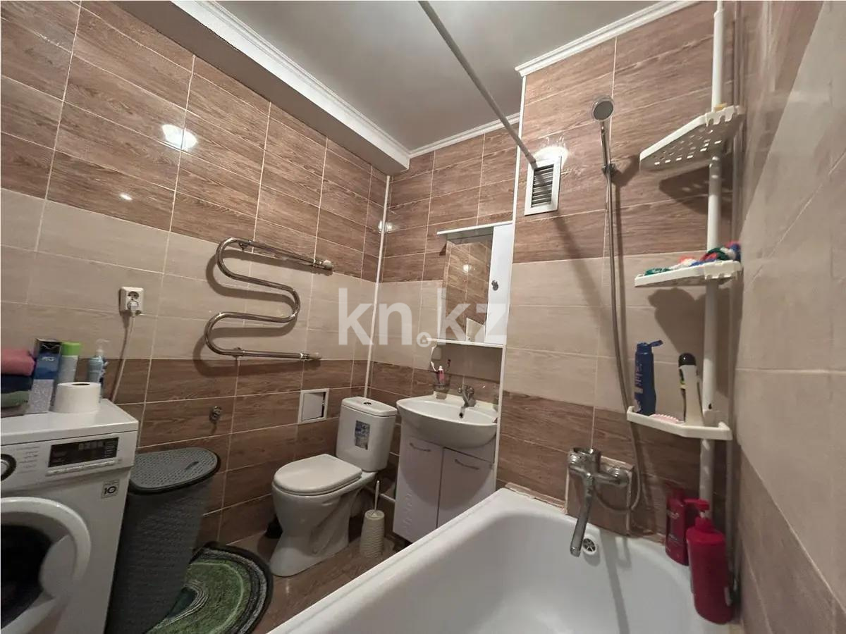 Продажа 1-комнатной квартиры, 37 м², ул. Байтерекова, дом  75 в Алматы - фото 3