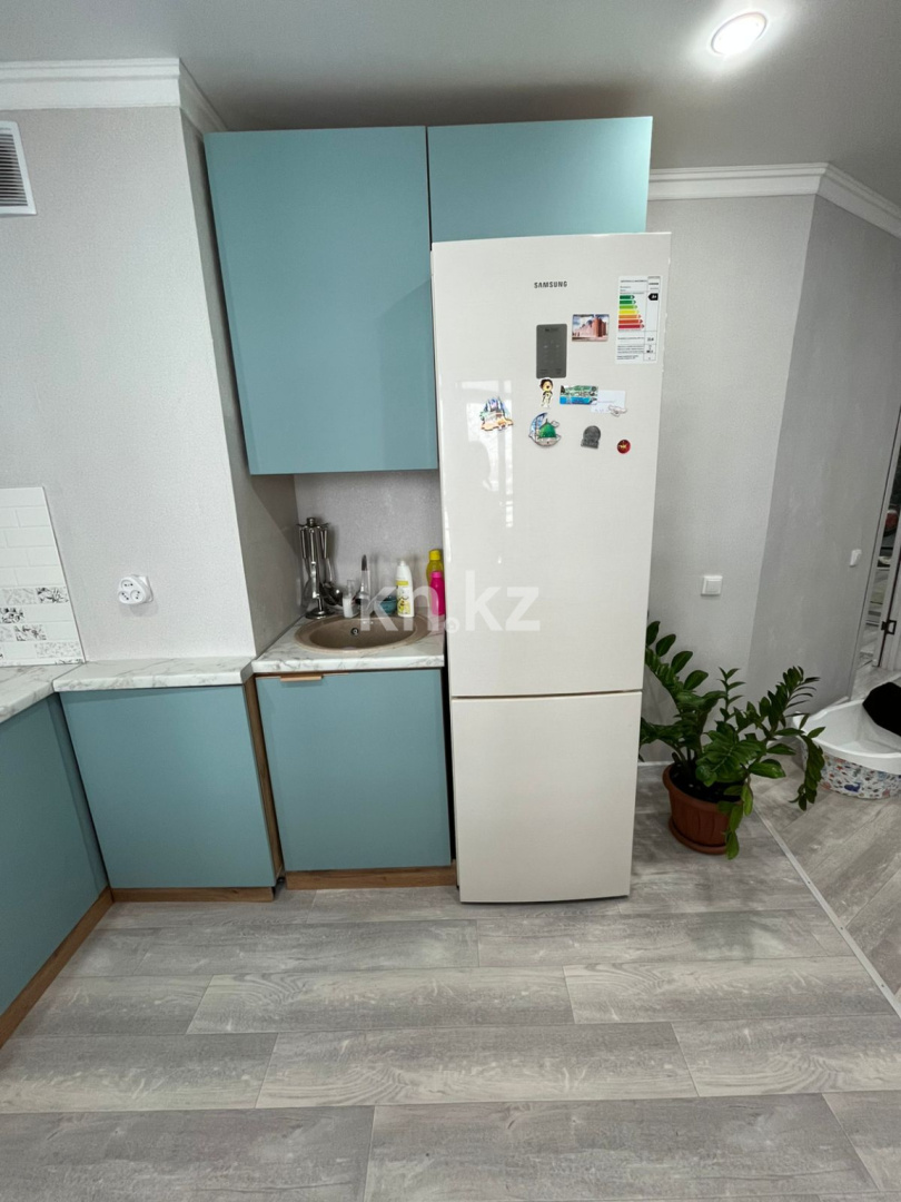 Продажа 1-комнатной квартиры, 42 м², ул. Ашимова в Караганде - фото 3