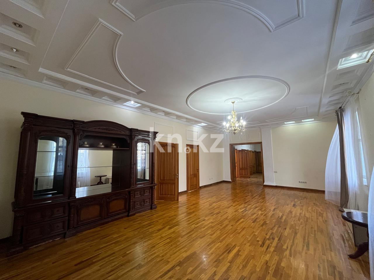 Продажа 8-комнатного дома, 450 м² в Астане - фото 7