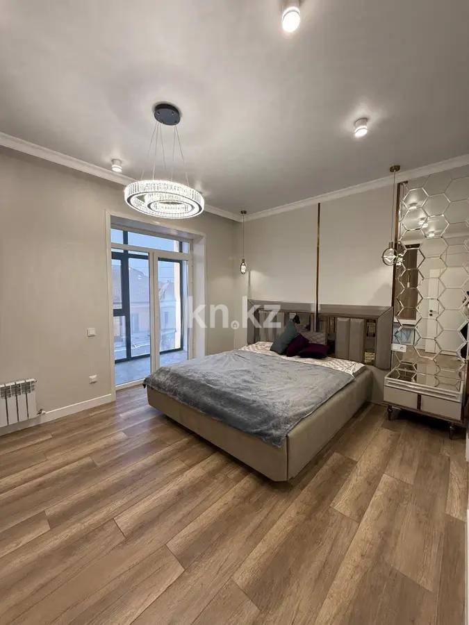 Продажа 3-комнатной квартиры, 90 м², ул. Кулкыбаева, дом  62 в Караганде - фото 2