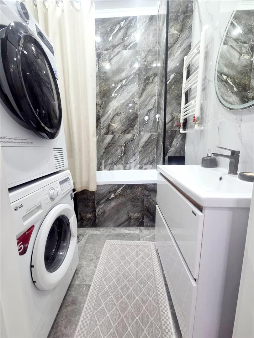 Продажа 3-комнатной квартиры, 76 м² в Караганде - фото 8