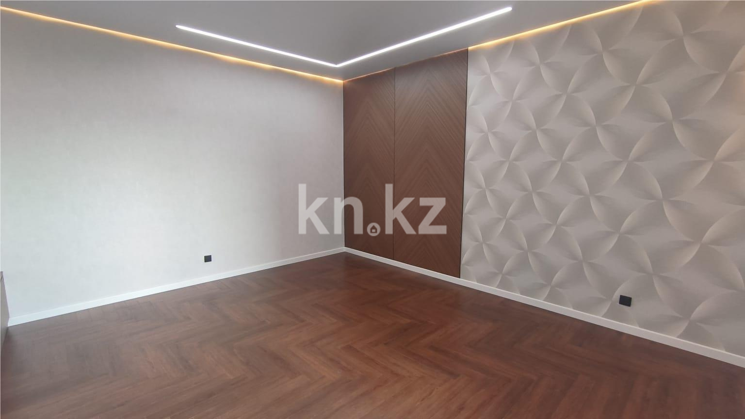 Продажа 2-комнатной квартиры, 56 м², ул. Букетова в Караганде - фото 3