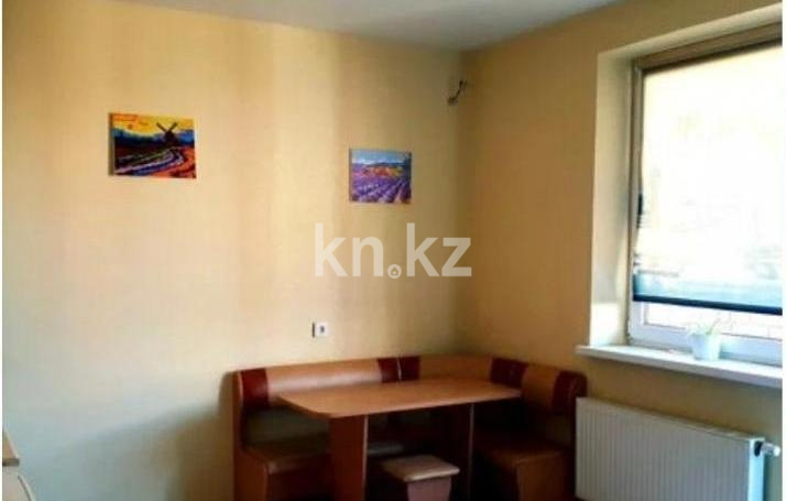 Аренда 1-комнатной квартиры посуточно, 37 м², пр. Назарбаева, дом  46 в Усть-Каменогорске - фото 3