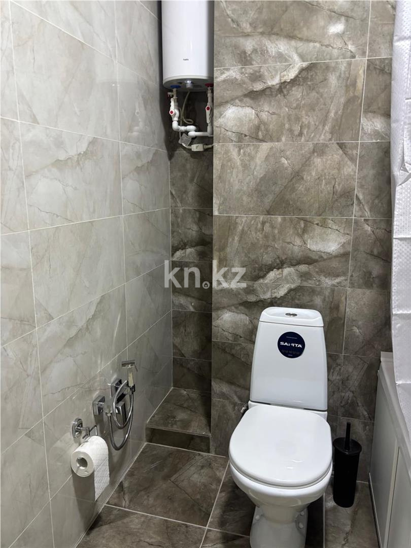 Продажа 2-комнатной квартиры, 45 м², мкр-н Алтын Арка в Караганде - фото 8