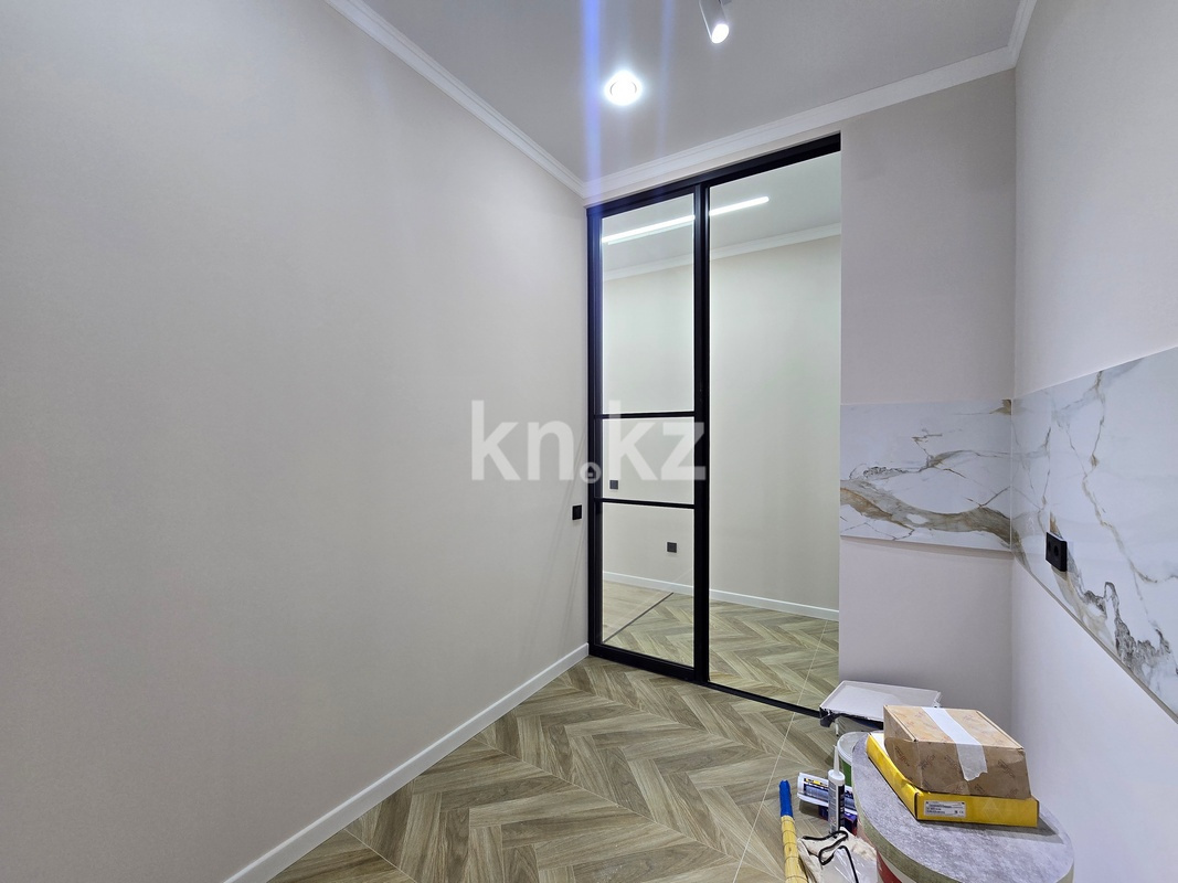 Продажа 2-комнатной квартиры, 55 м², ул. Тургута Озала в Алматы - фото 5