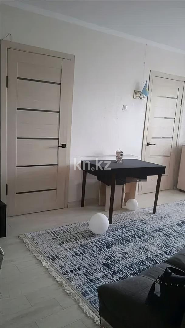 Продажа 4-комнатной квартиры, 65 м² в Караганде - фото 2